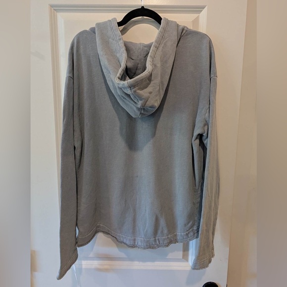 NWT Anthropologie “Universal Love” Graphic Sweatshirt - Size L - Blue/gray - Picture 5 of 8